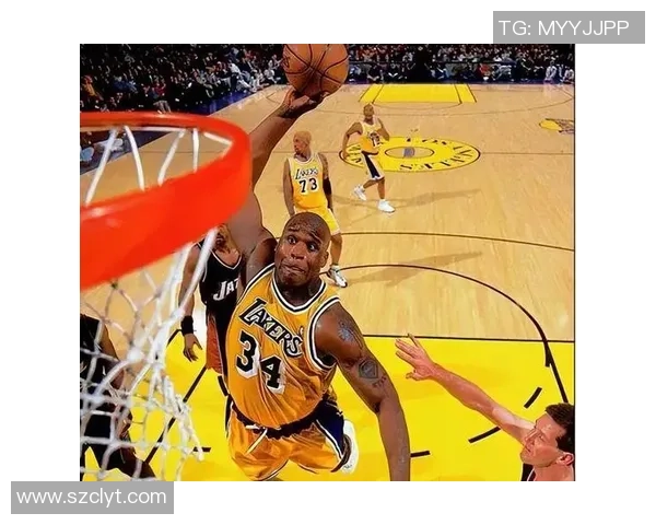 湖人队与爵士队激战正酣回顾2015年2月26日精彩对决瞬间